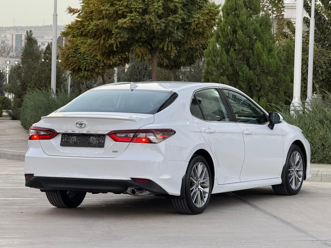 Toyota Camry 2022 - 338 000 TMT - Ашхабад - img 4