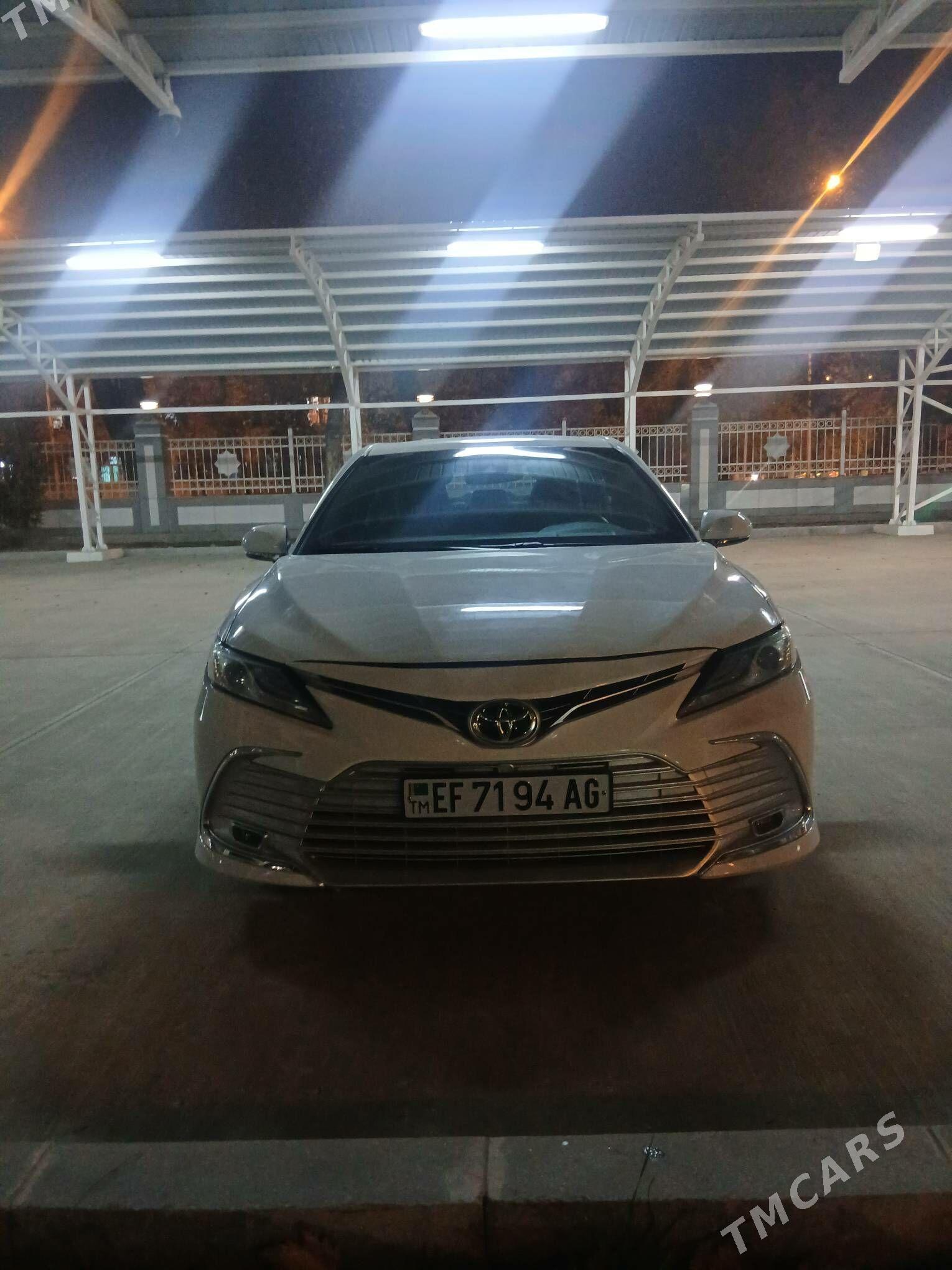 Toyota Camry 2018 - 255 000 TMT - Ашхабад - img 2