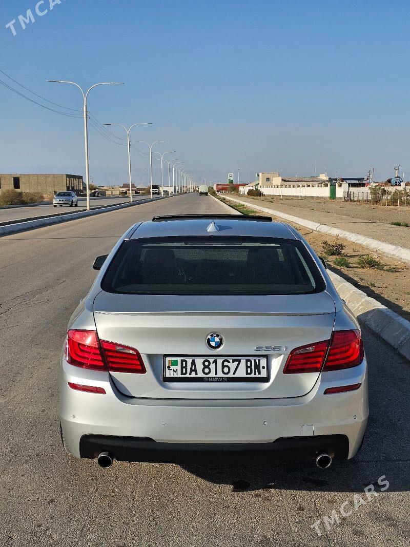 BMW F10 2010 - 280 000 TMT - Гумдаг - img 3