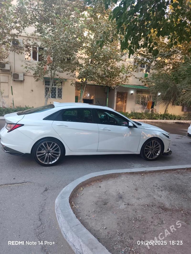 Hyundai Elantra 2021 - 250 000 TMT - Aşgabat - img 4
