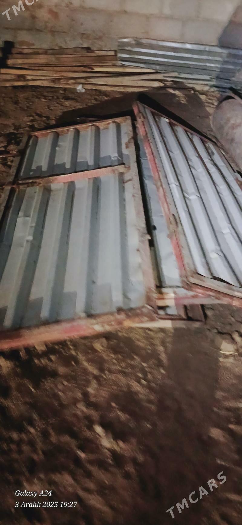 DEMIR GAPY TAYYN - Яшлык - img 2