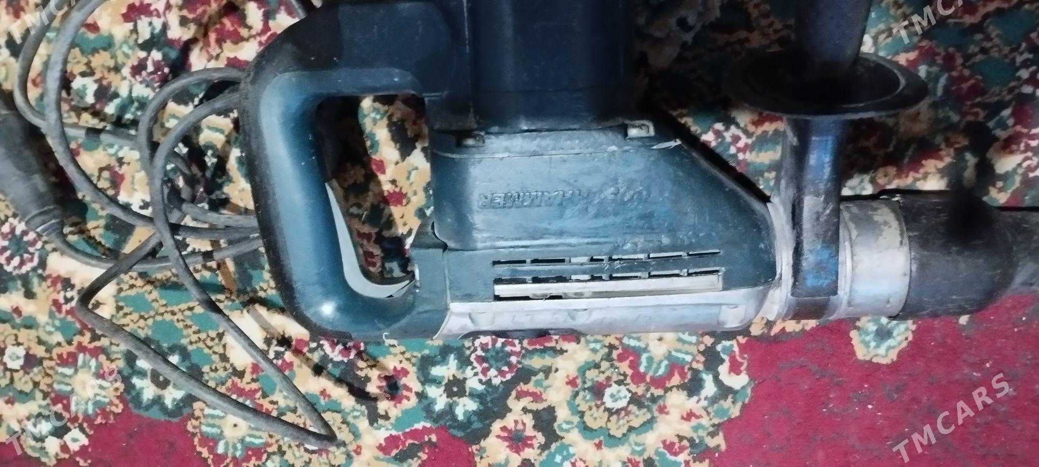 DREL BOOŞ - Ашхабад - img 2