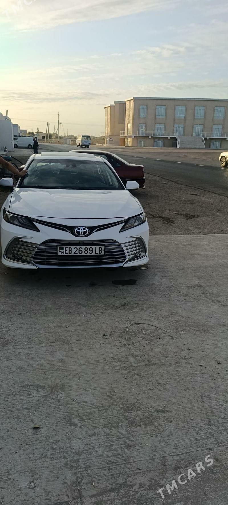 Toyota Camry 2020 - 280 000 TMT - Туркменабат - img 8