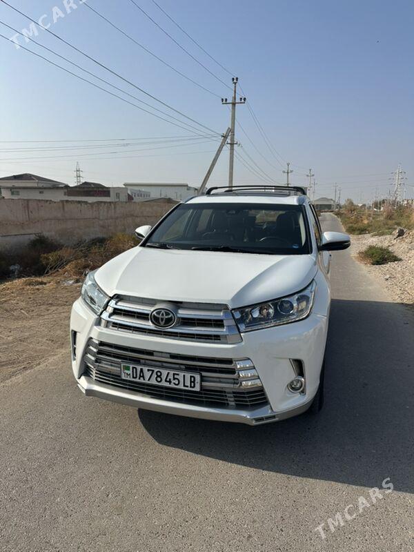 Toyota Highlander 2019 - 450 000 TMT - Türkmenabat - img 2