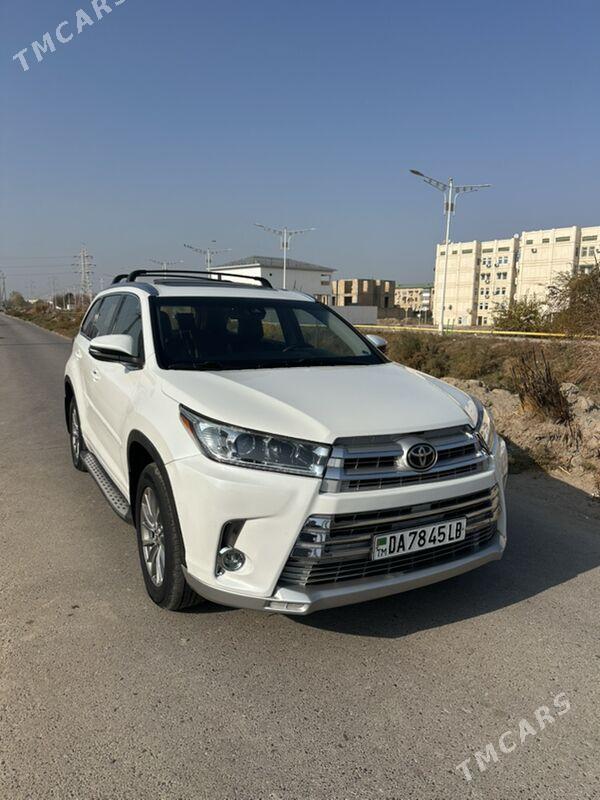 Toyota Highlander 2019 - 450 000 TMT - Türkmenabat - img 1