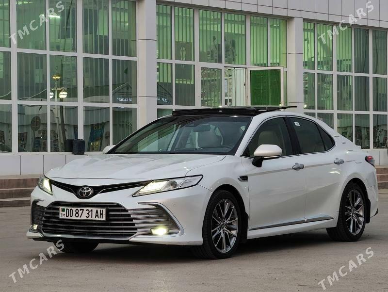 Toyota Camry 2022 - 515 000 TMT - Теджен - img 1
