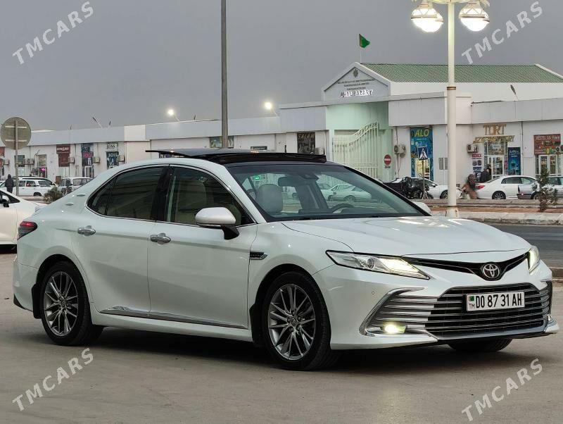 Toyota Camry 2022 - 515 000 TMT - Теджен - img 4