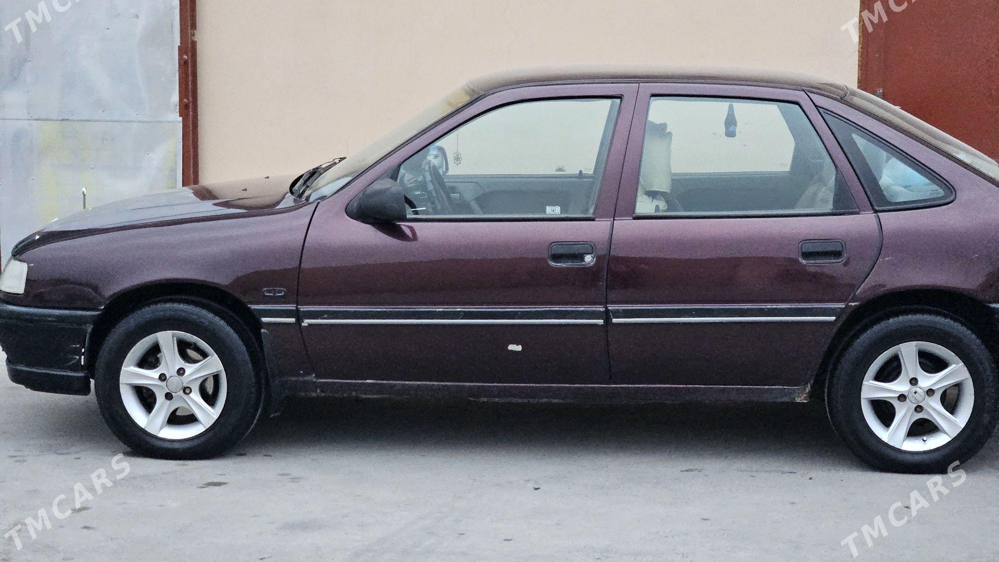 Opel Vectra 1991 - 45 000 TMT - Мары - img 5