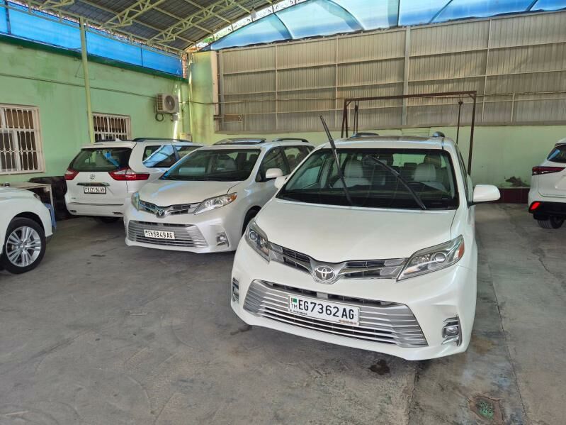 Toyota Sienna 2019 - 405 000 TMT - Ашхабад - img 10