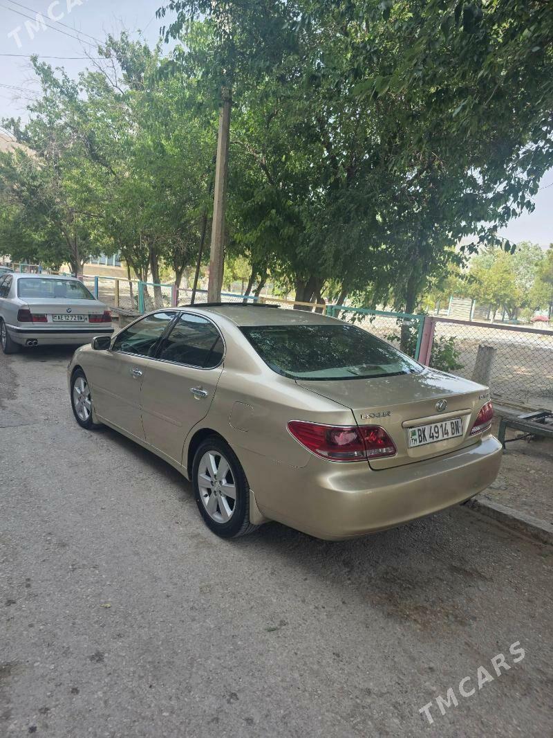 Lexus ES 300 2003 - 190 000 TMT - Балканабат - img 3