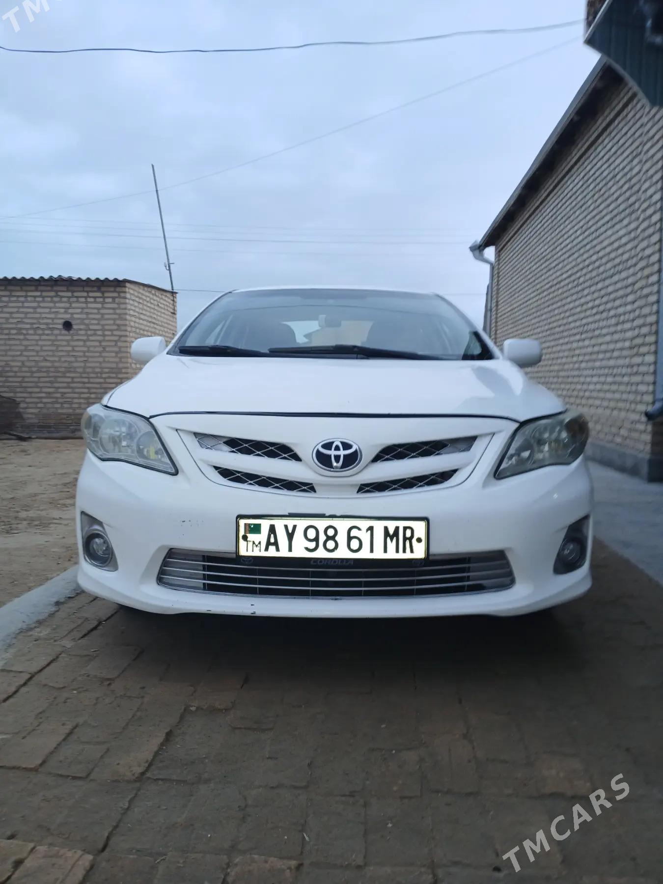 Toyota Corolla 2010 - 135 000 TMT - Ёлётен - img 6