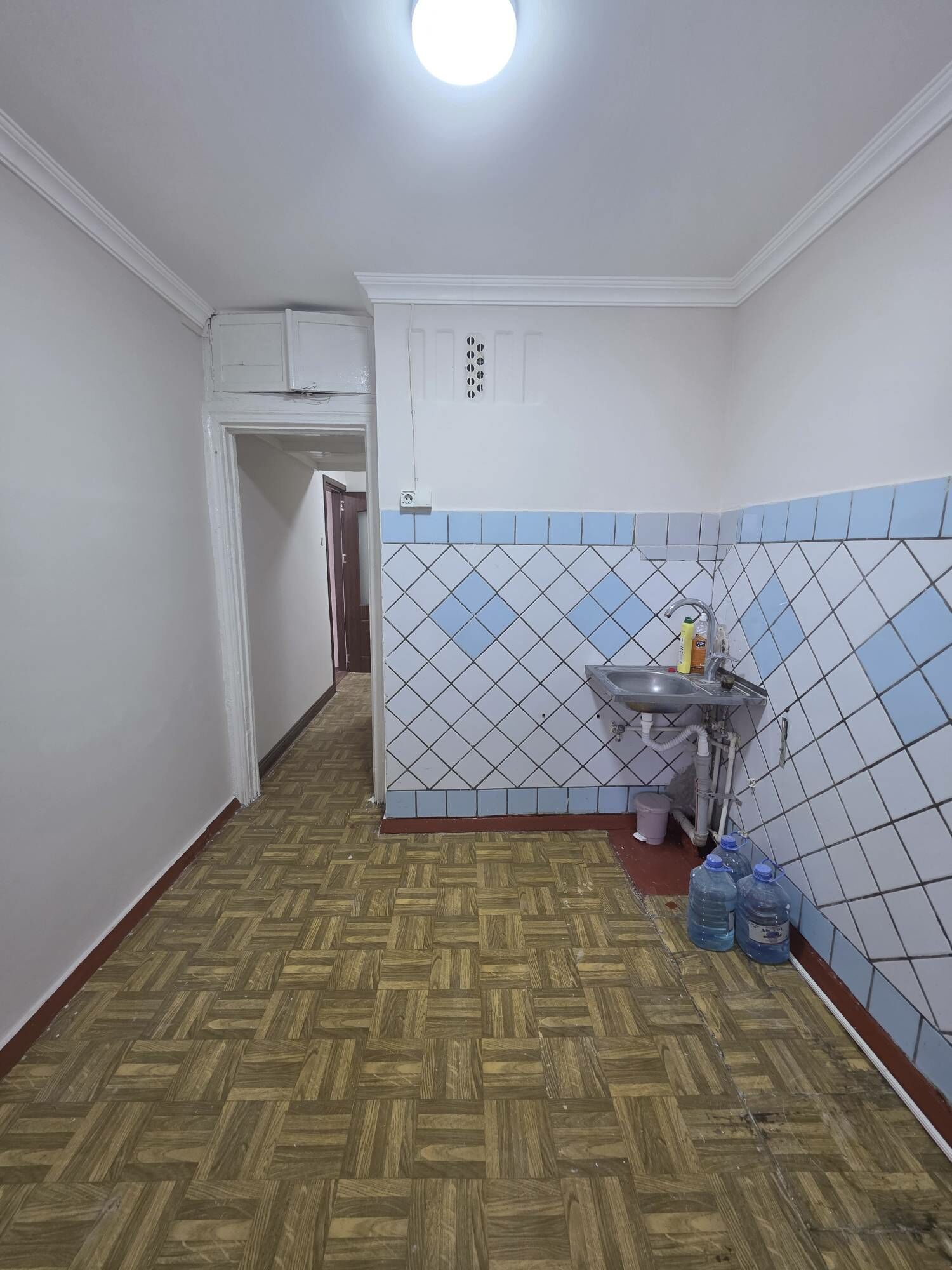 Eýesinden. 4-nji mkr. 3 kom. - Aşgabat - img 7