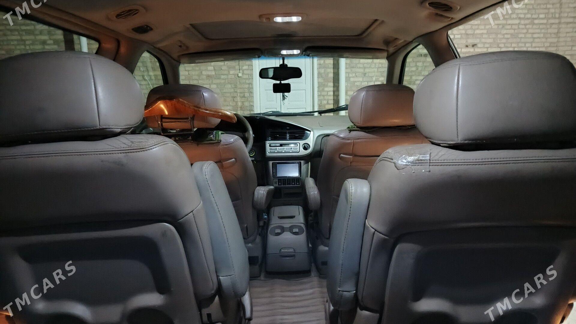 Toyota Sienna 2002 - 190 000 TMT - Baýramaly - img 6