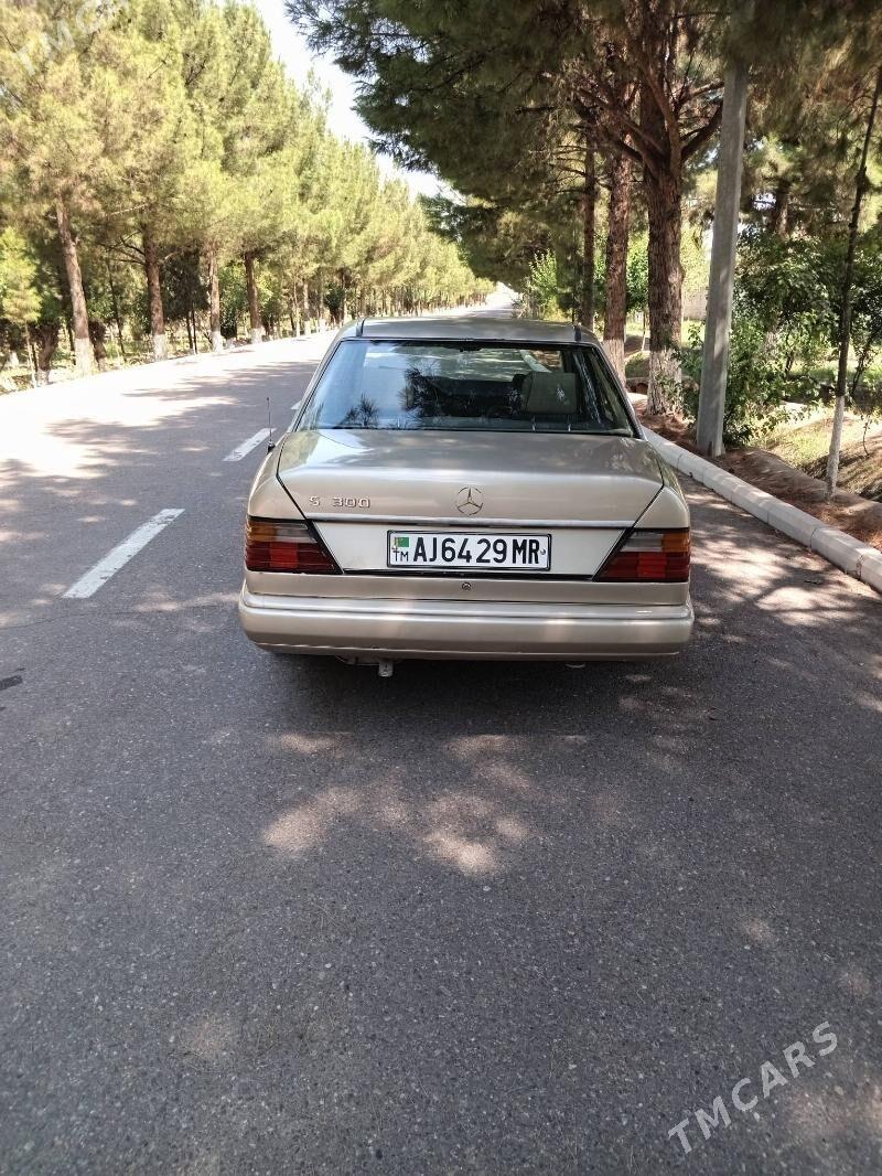 Mercedes-Benz 230E 1993 - 40 000 TMT - Мары - img 4