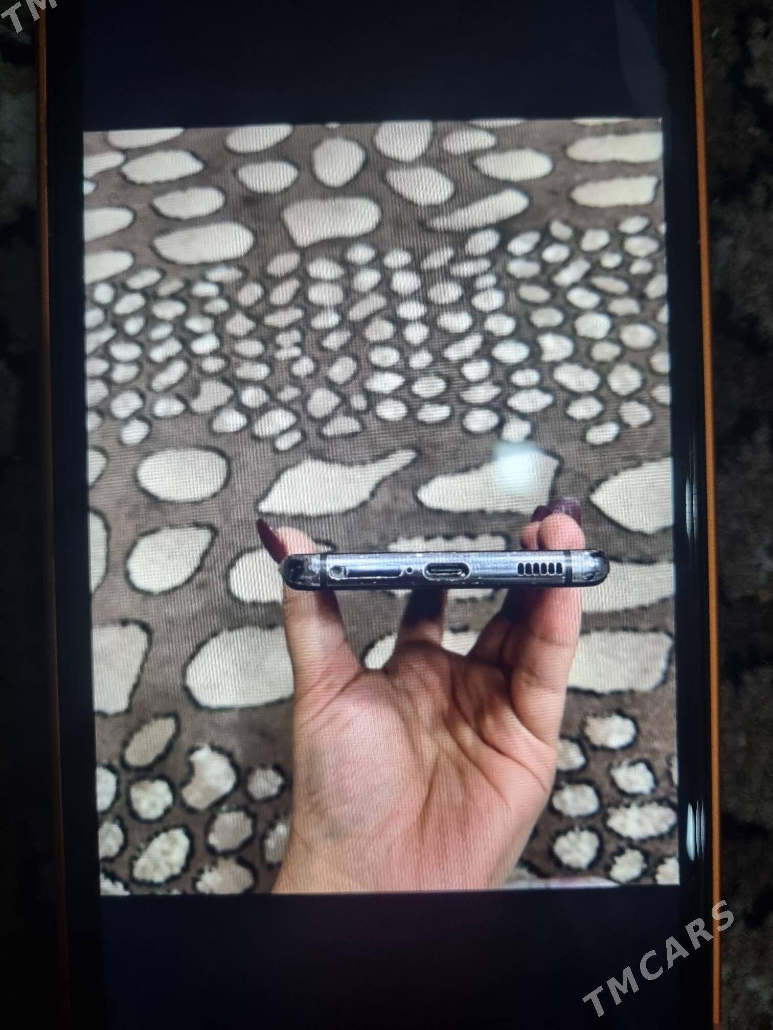 Samsung s21 - Mary - img 5