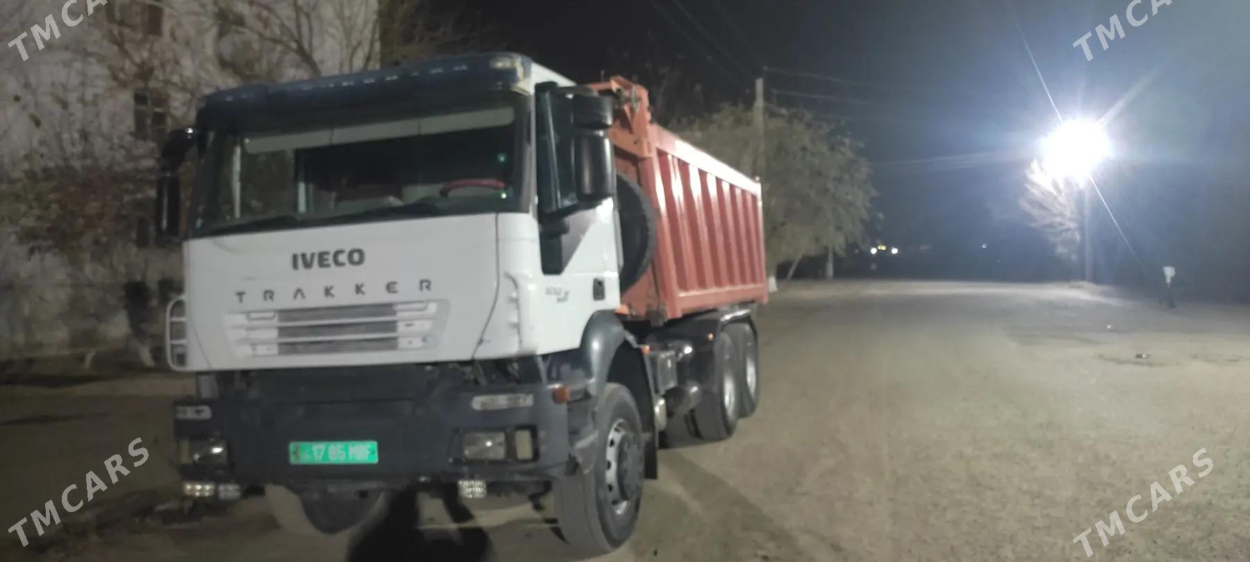 Iveco Trakker 2009 - 580 000 TMT - Daşoguz - img 4