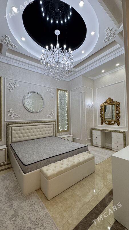 elitka eyesi  obmen - Moskowskiý köç. (10 ýyl abadançylyk şaýoly) - img 9