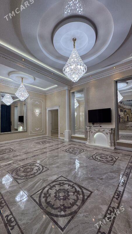 elitka eyesi  obmen - Moskowskiý köç. (10 ýyl abadançylyk şaýoly) - img 2