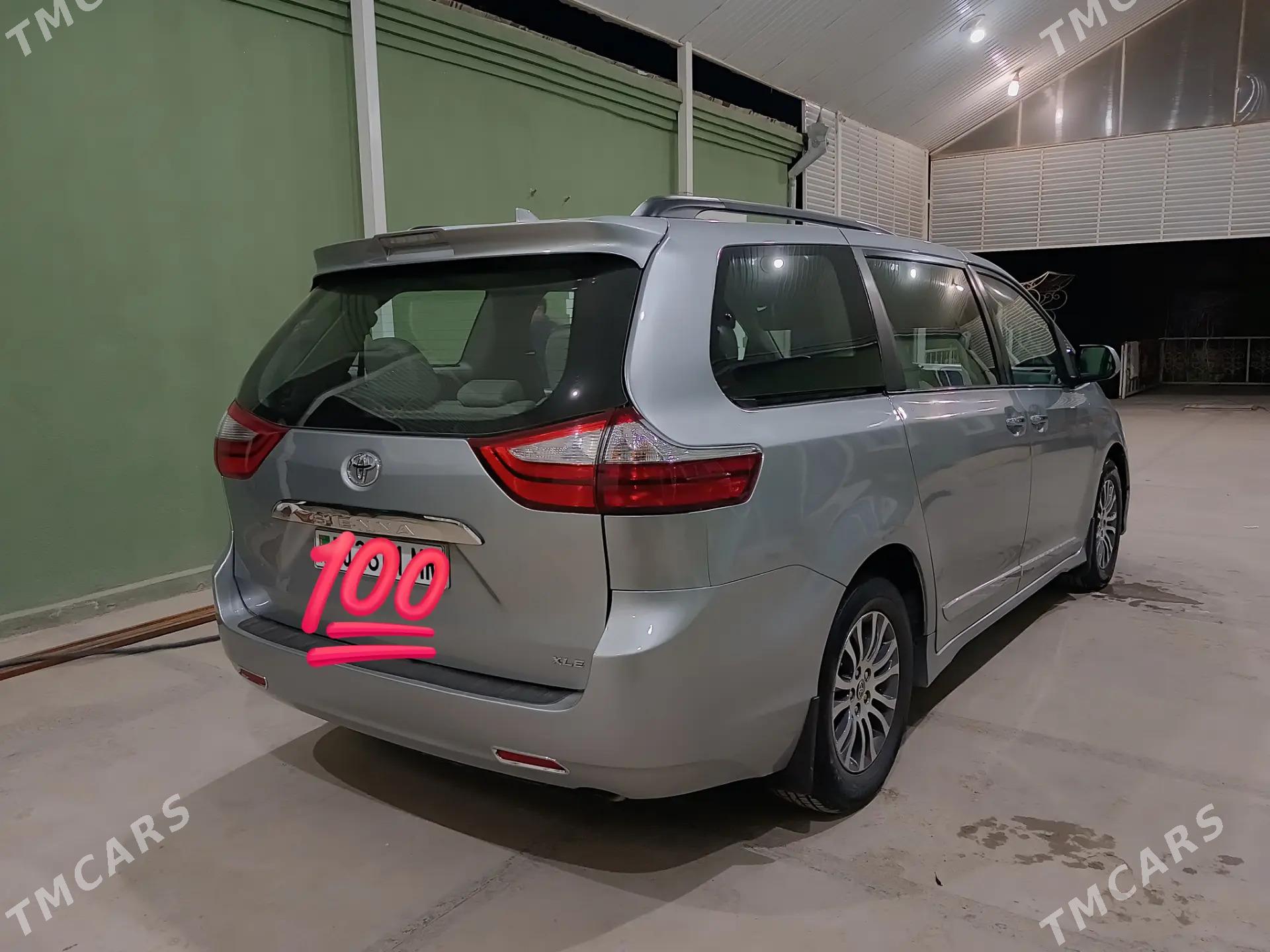 Toyota Sienna 2020 - 460 000 TMT - Ýolöten - img 6