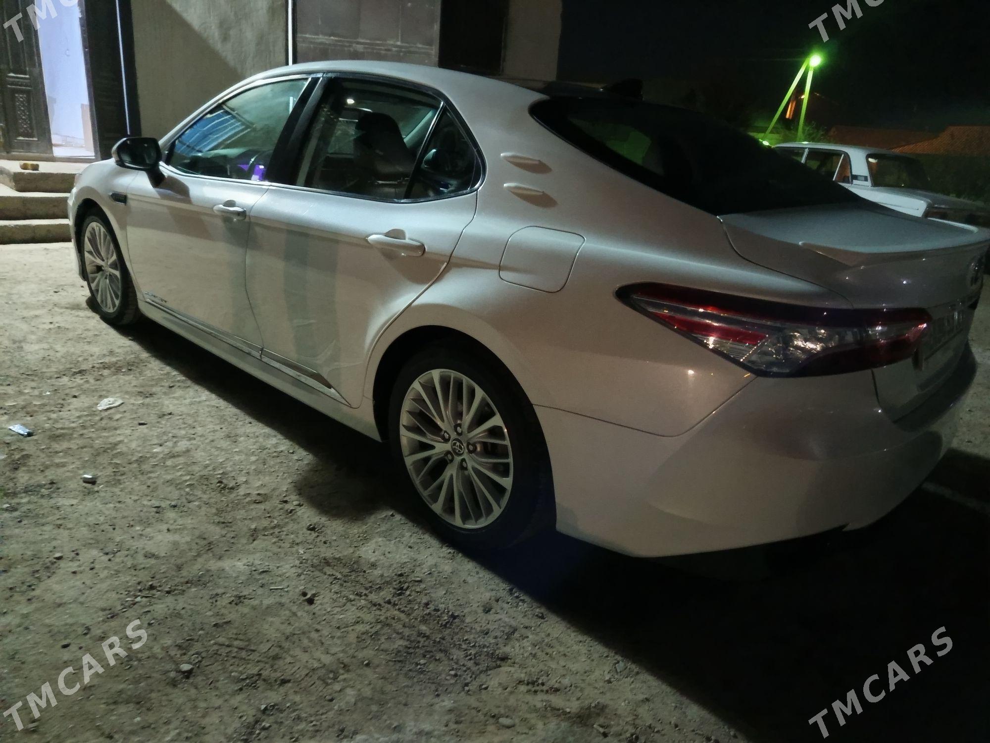 Toyota Camry 2020 - 460 000 TMT - Кёнеургенч - img 4