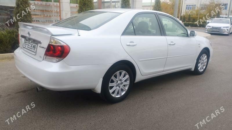 Toyota Camry 2004 - 220 000 TMT - Мары - img 3