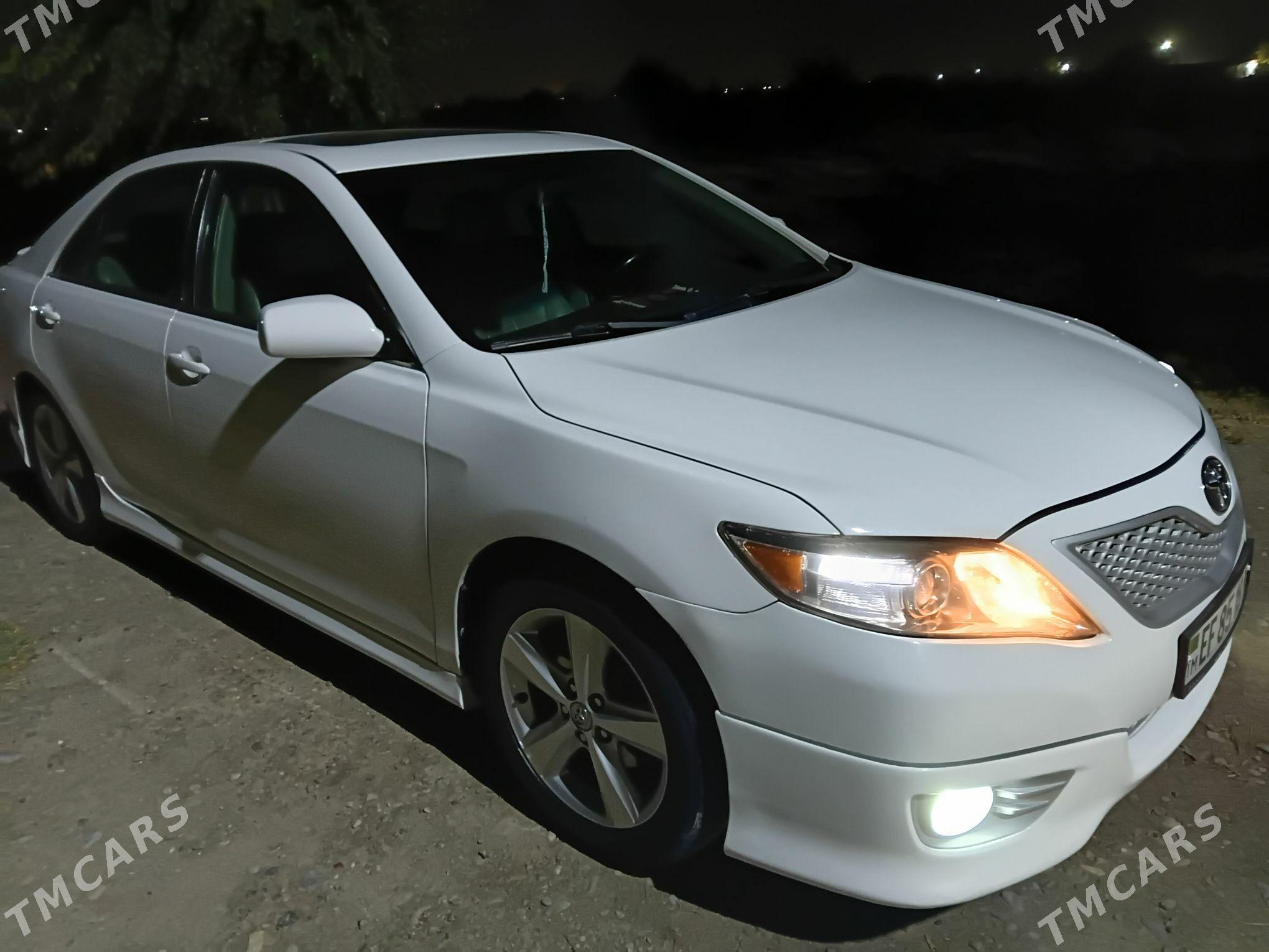 Toyota Camry 2011 - 230 000 TMT - Baýramaly - img 1