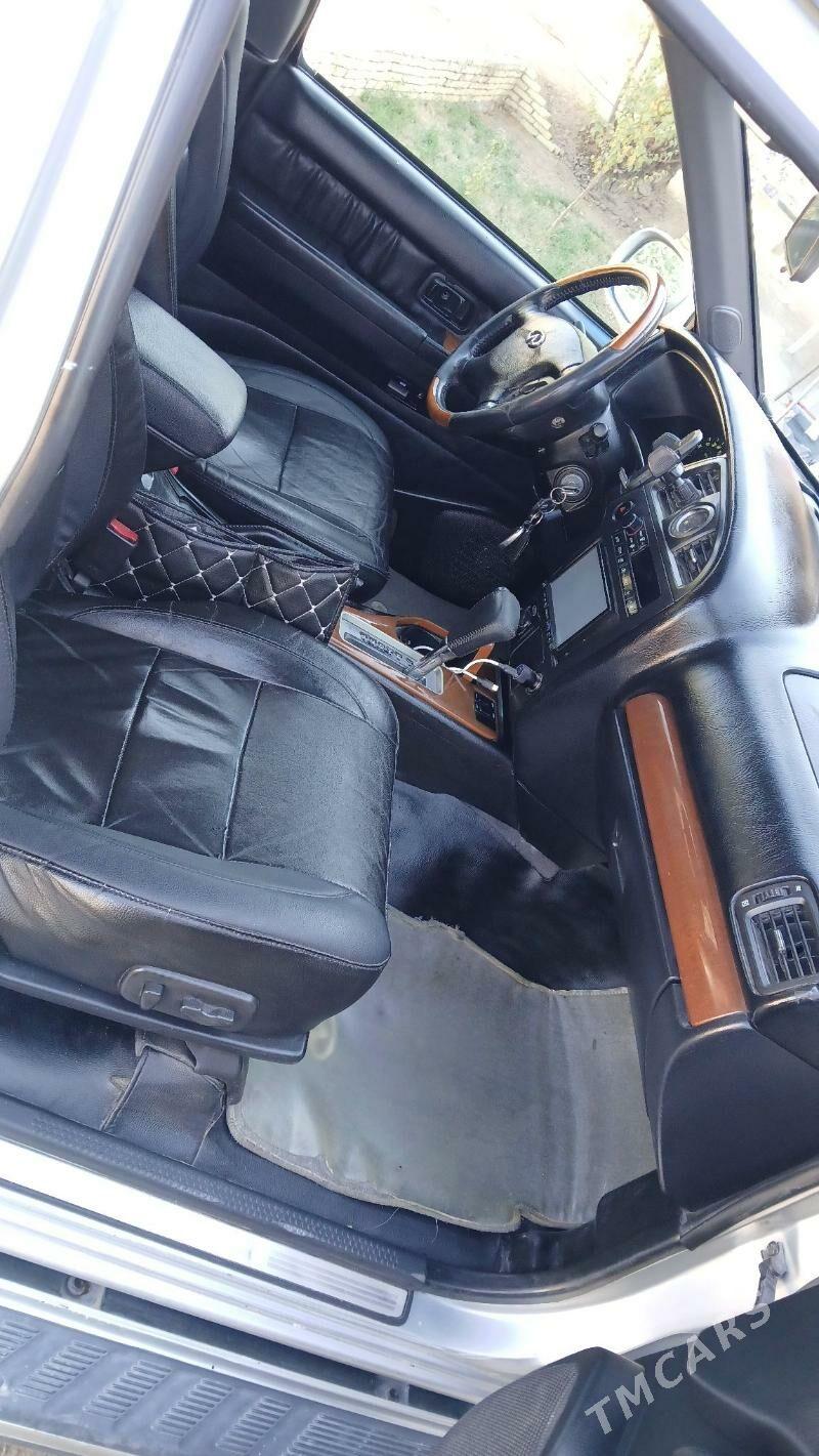 Nissan Pathfinder 2002 - 120 000 TMT - Акдепе - img 5