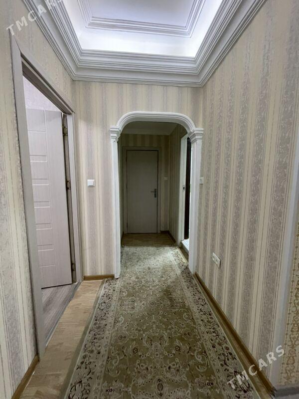 3ком аренда - Гаудан "Б" - img 3