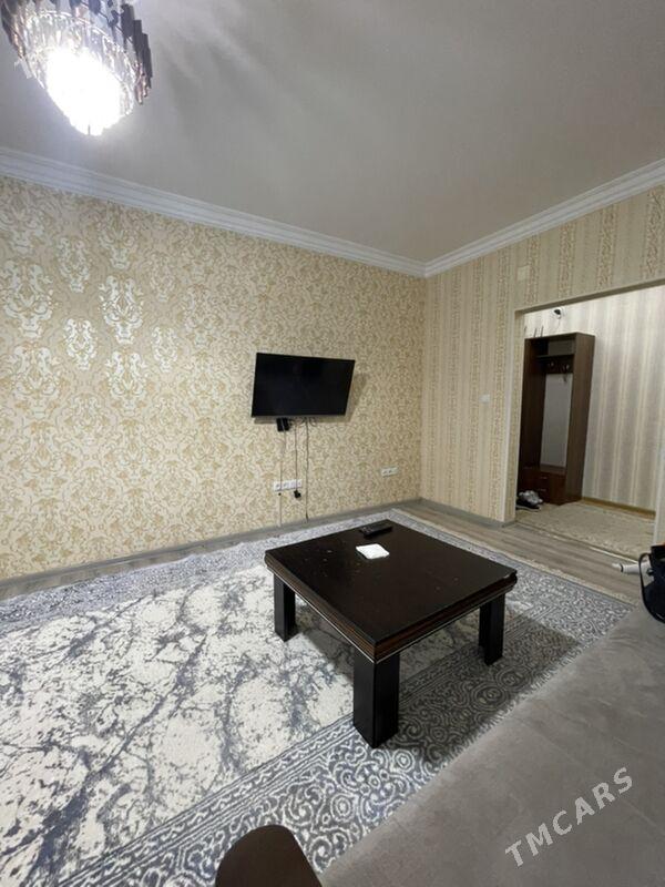 3ком аренда - Гаудан "Б" - img 6