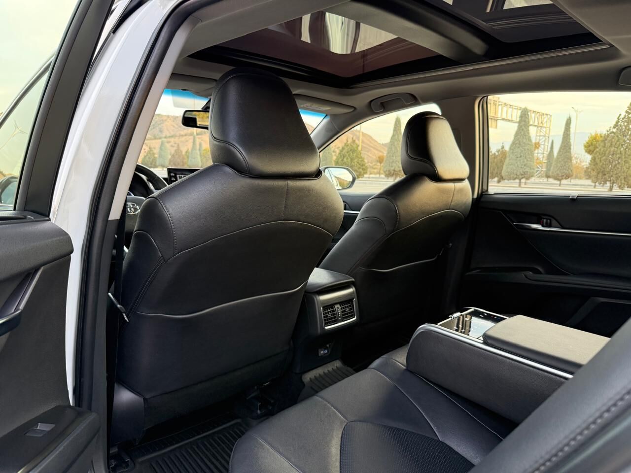 Toyota Camry 2022 - 630 000 TMT - Ашхабад - img 9