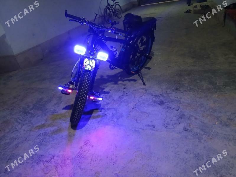 TEKERI ULAKAN - Дянев - img 1