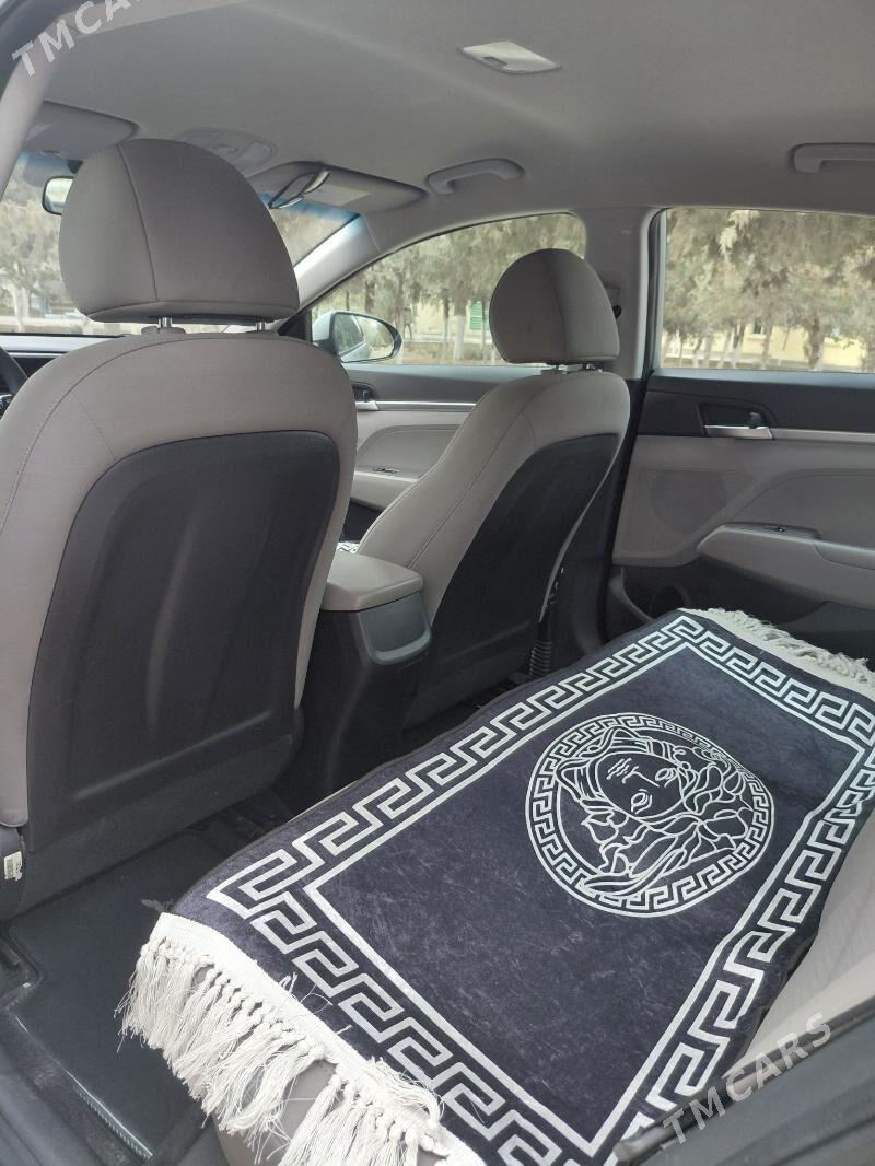 Hyundai Elantra 2020 - 233 000 TMT - Ашхабад - img 9