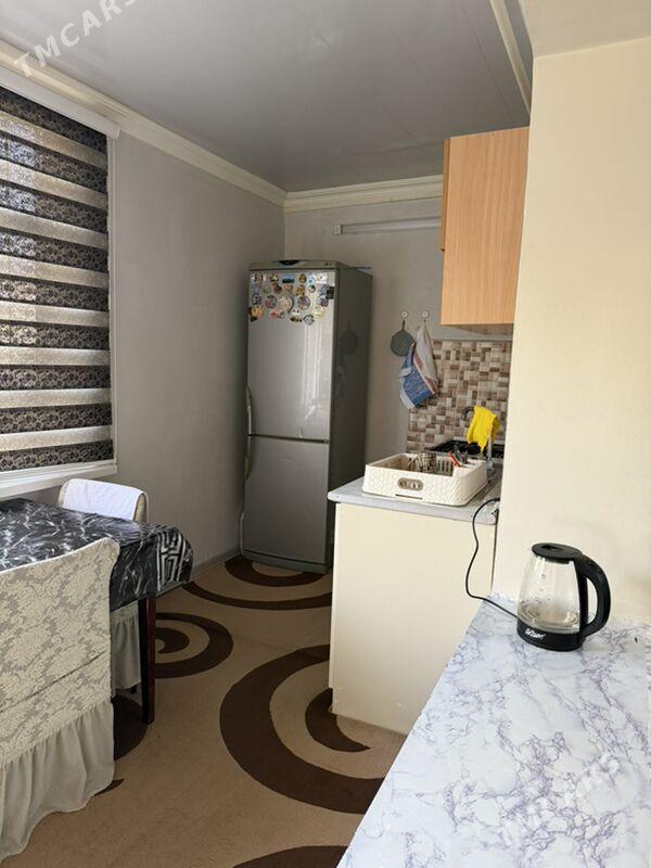 30 микрорайон 2 комнаты - 30 мкр - img 8