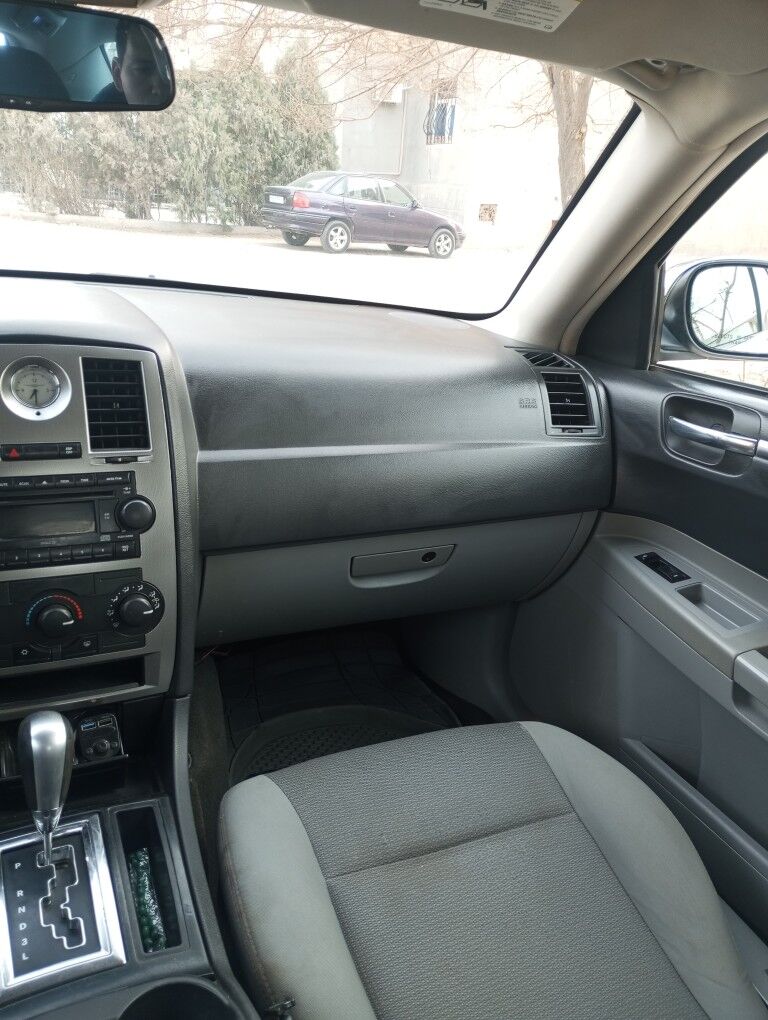 Chrysler 300C 2006 - 75 000 TMT - Дашогуз - img 4