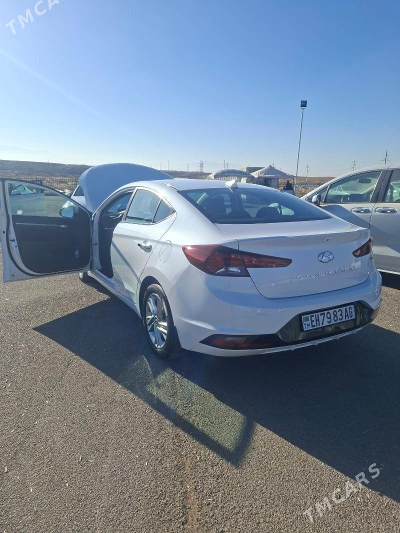 Hyundai Elantra 2020 - 227 000 TMT - Ашхабад - img 4