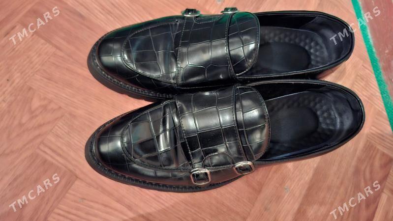 Köwüş aýakgap beýik - Aşgabat - img 2