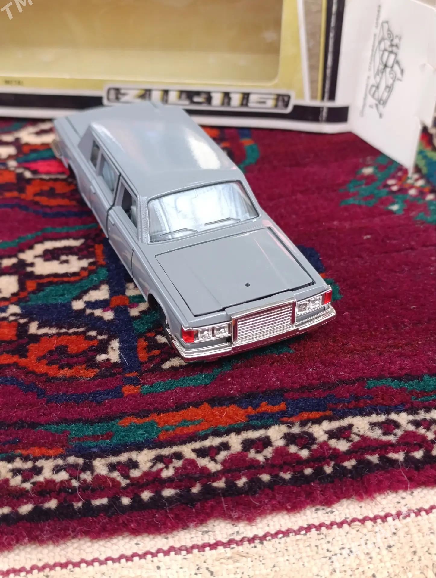 Машинка ЗИЛ-115 колекционная - Aşgabat - img 4