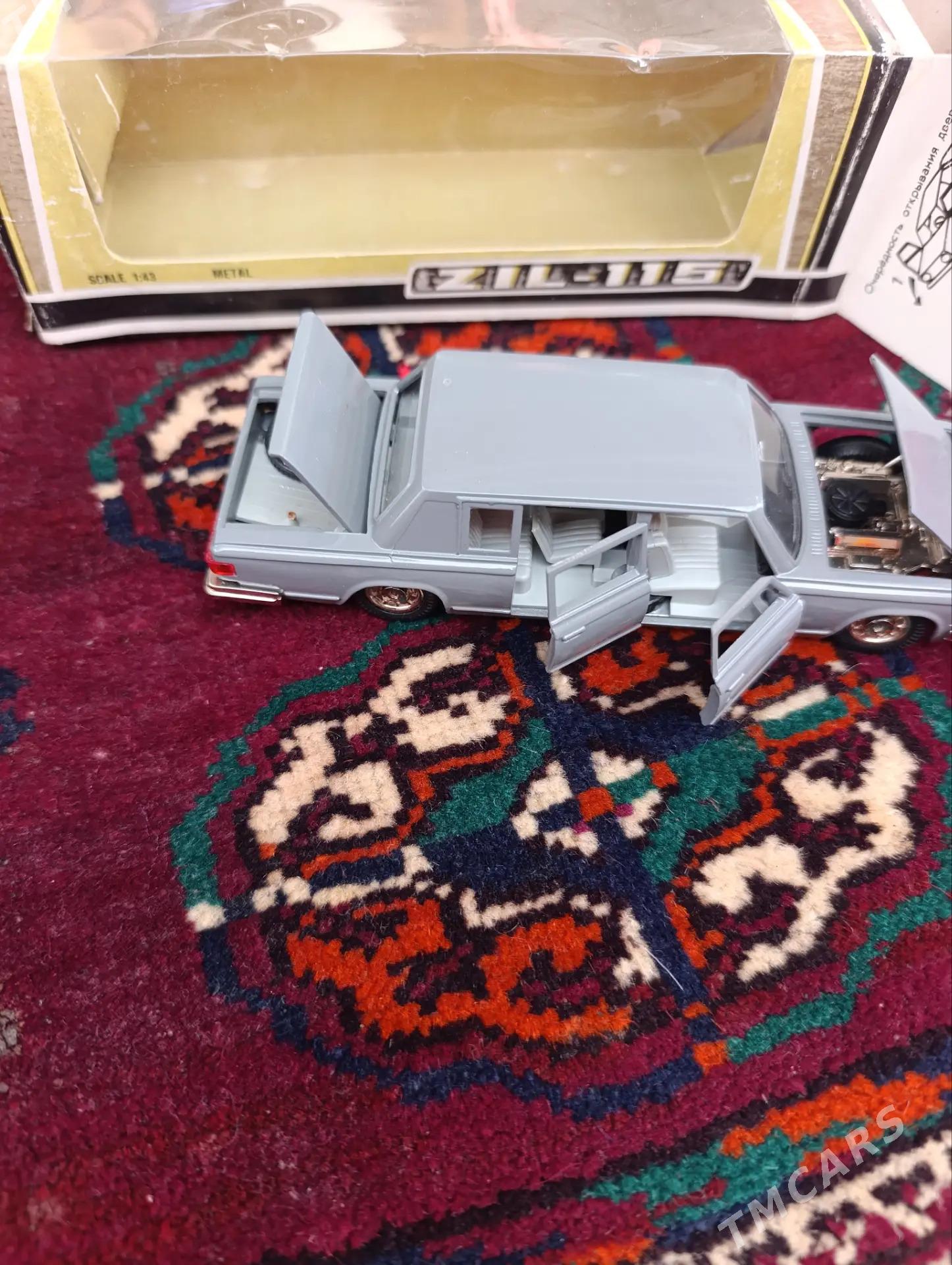 Машинка ЗИЛ-115 колекционная - Aşgabat - img 3