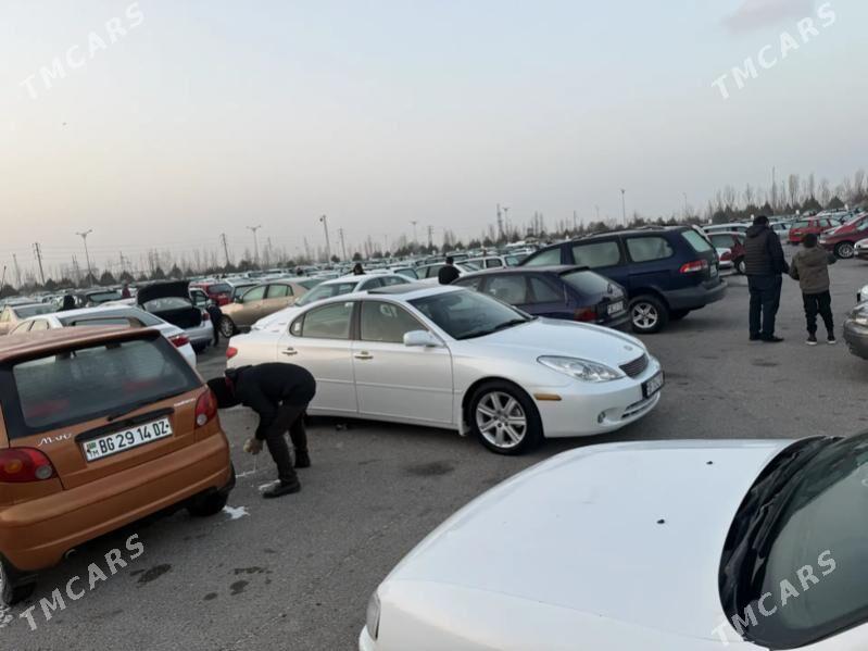 Lexus ES 2004 - 220 000 TMT - етр. Туркменбаши - img 4