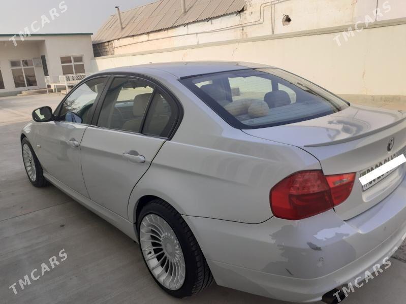 BMW 3 Series 2011 - 180 000 TMT - Ашхабад - img 3