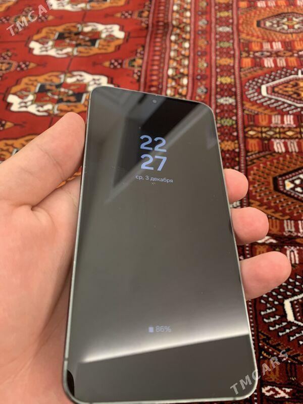 Samsung S23 - Мир 3 - img 4