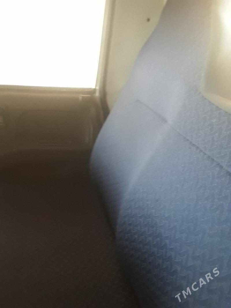 Forland H3 2012 - 140 000 TMT - Türkmenabat - img 3