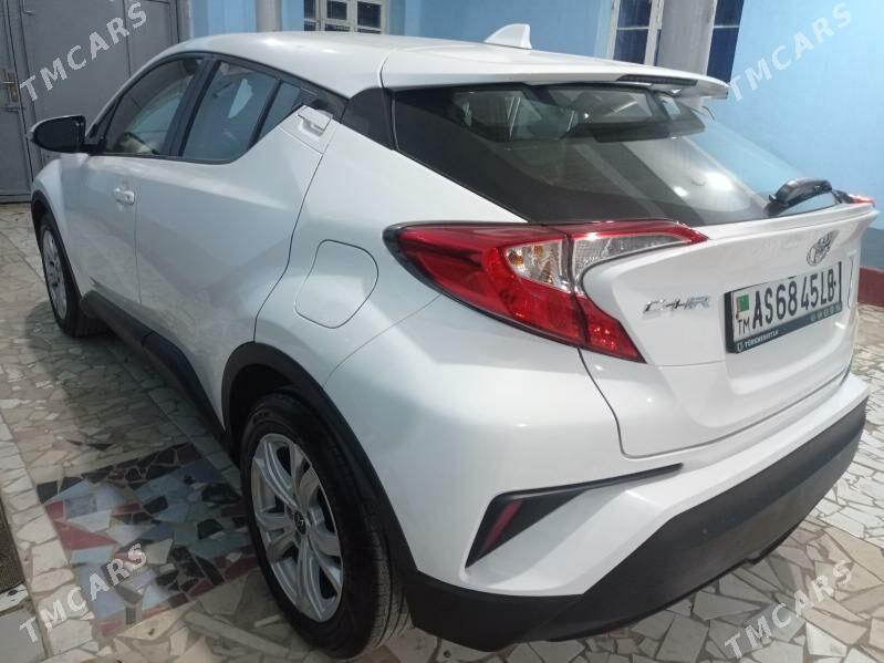 Toyota C-HR 2021 - 320 000 TMT - Фарап - img 2