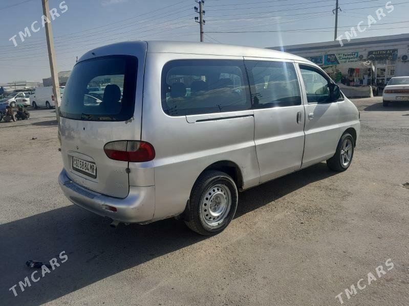 Toyota Hiace 2001 - 55 000 TMT - Байрамали - img 4