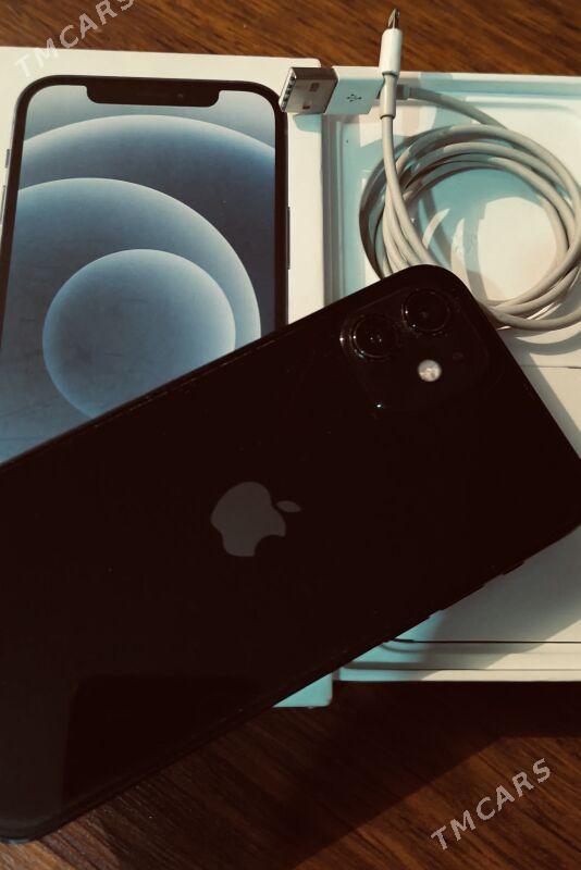 iPhone 12 - Mary - img 3