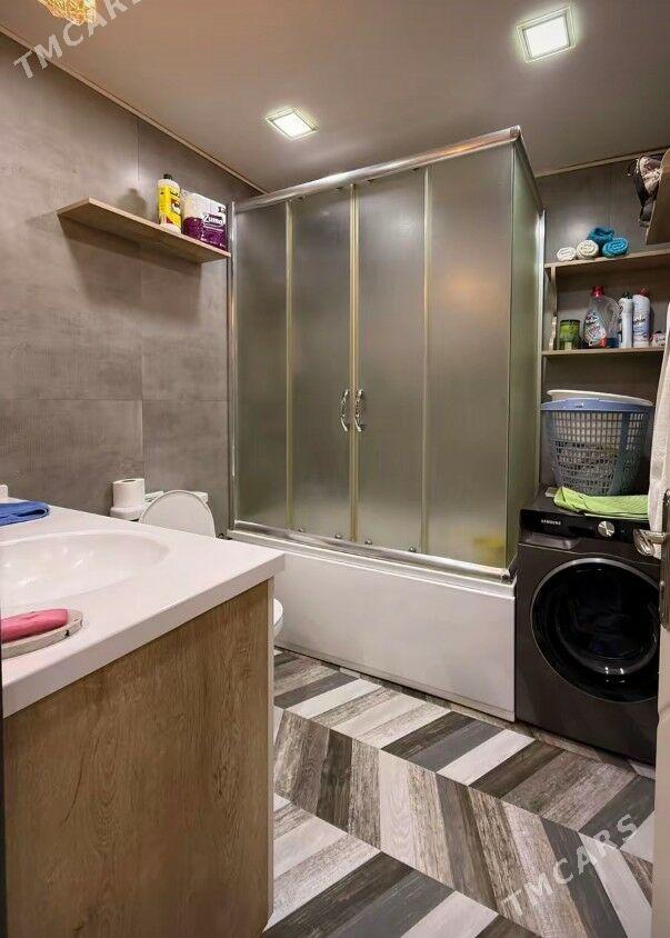 продаю квартиру - 30 мкр - img 9