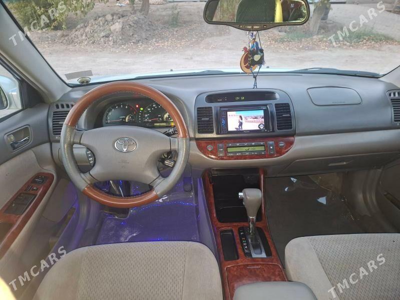 Toyota Camry 2002 - 220 000 TMT - Халач - img 6