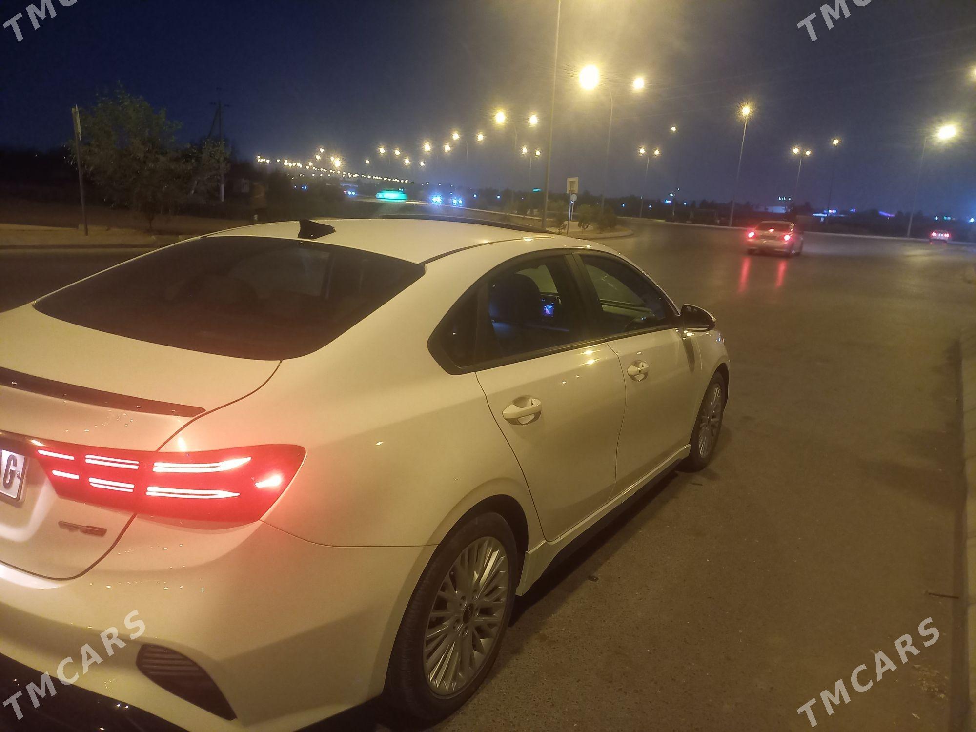 Kia Forte 2022 - 285 000 TMT - Hitrowka - img 2