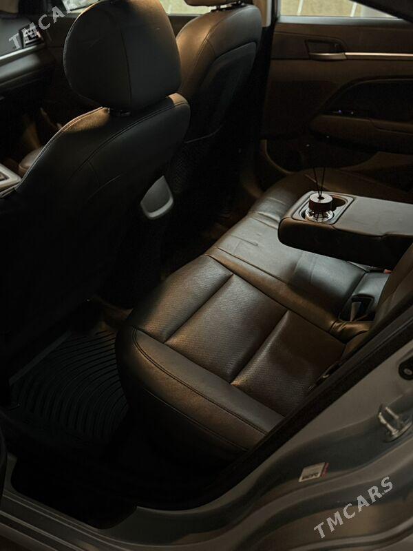 Hyundai Elantra 2020 - 260 000 TMT - Мары - img 3