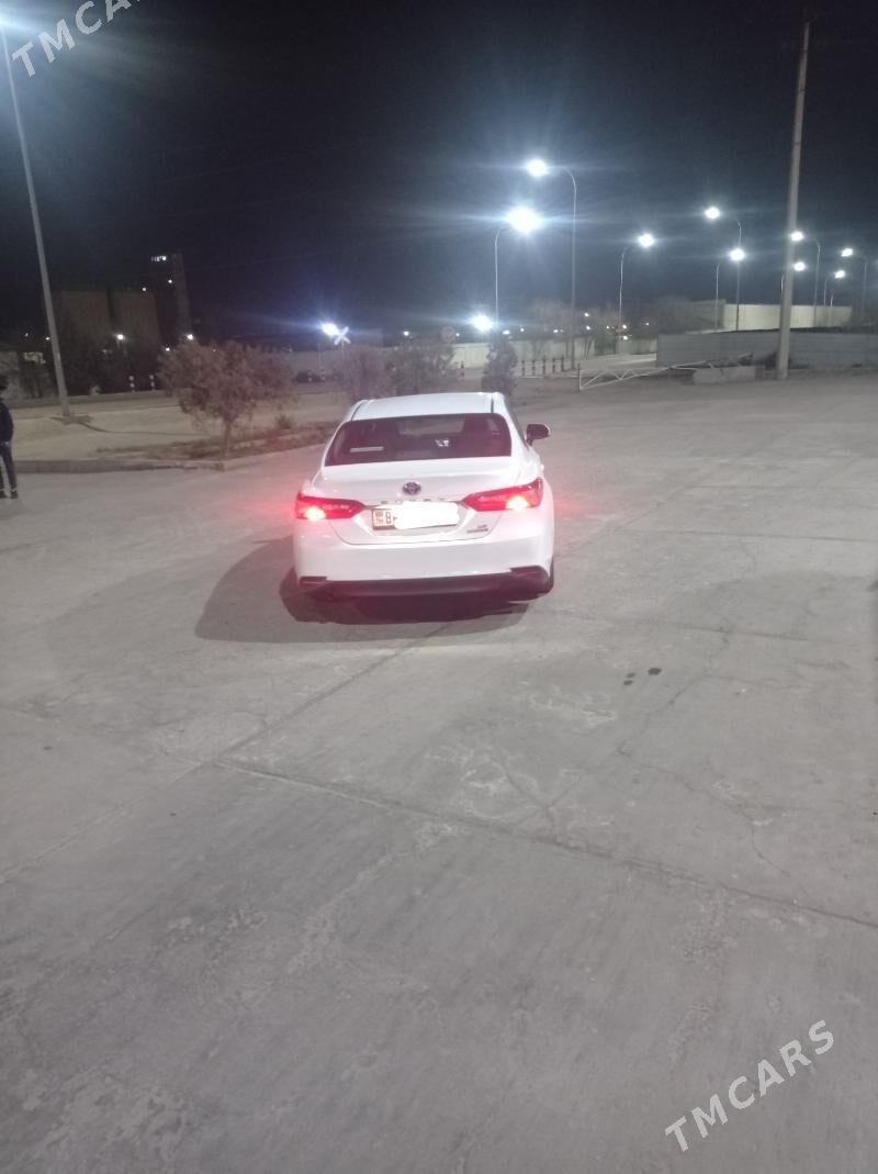Toyota Camry 2021 - 215 000 TMT - Gurbansoltan Eje - img 2
